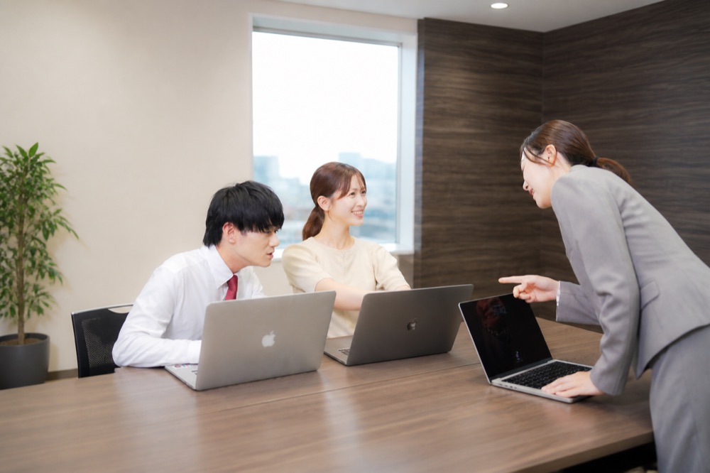 自律的な学びを促す
